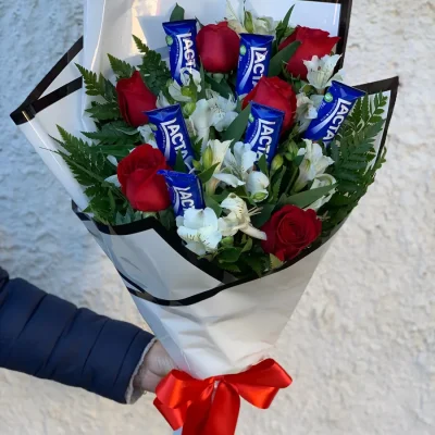 Rosas e Lacta ao Leite